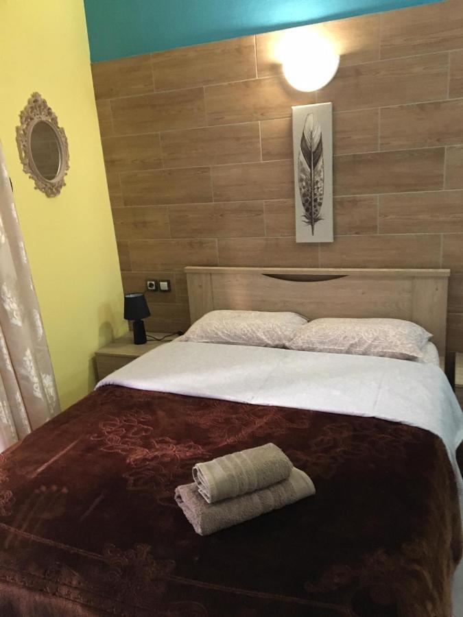 G M 2 Rooms Kentro In The Heart Of The City Yenişehir Dış mekan fotoğraf